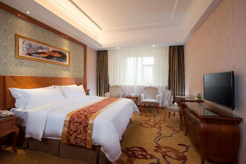 Vienna Hotel Guangzhou Airport Eksteriør bilde