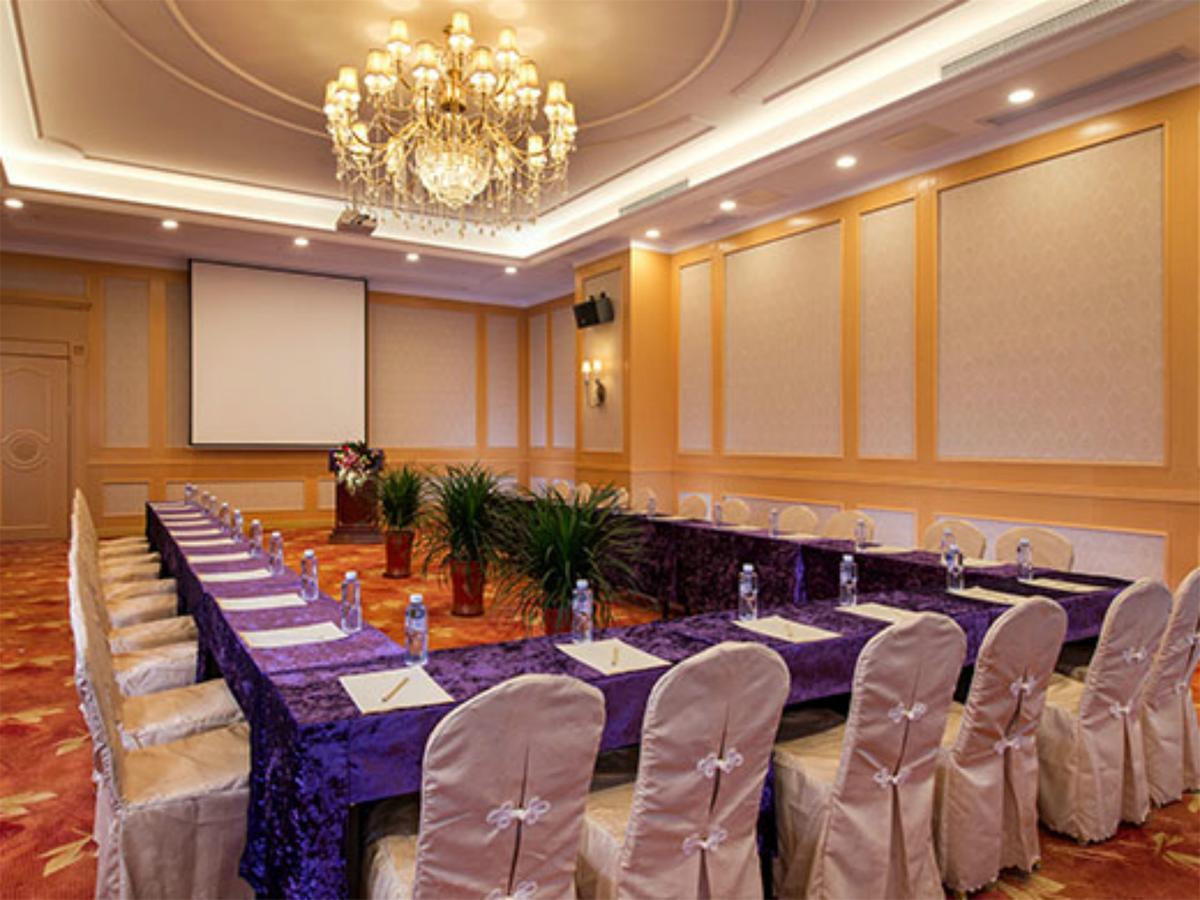 Vienna Hotel Guangzhou Airport Eksteriør bilde