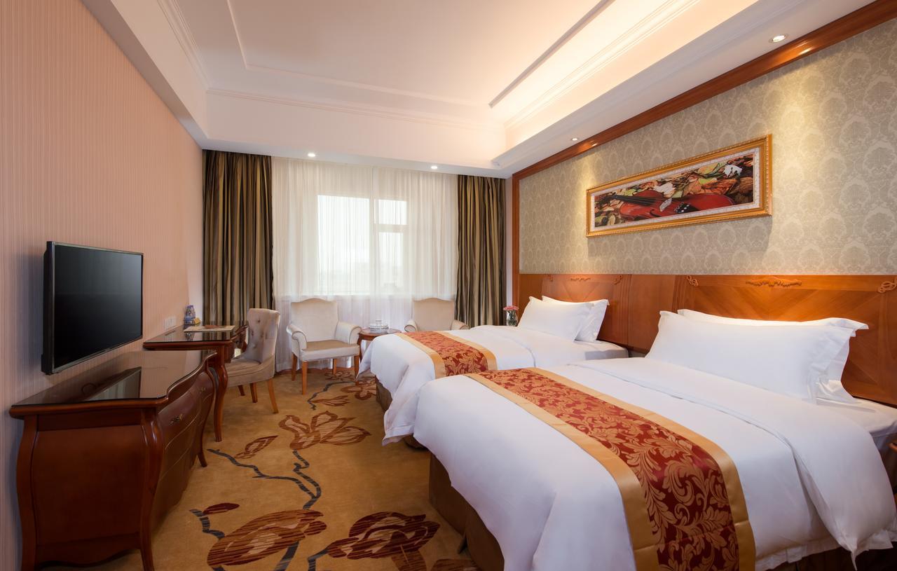 Vienna Hotel Guangzhou Airport Eksteriør bilde